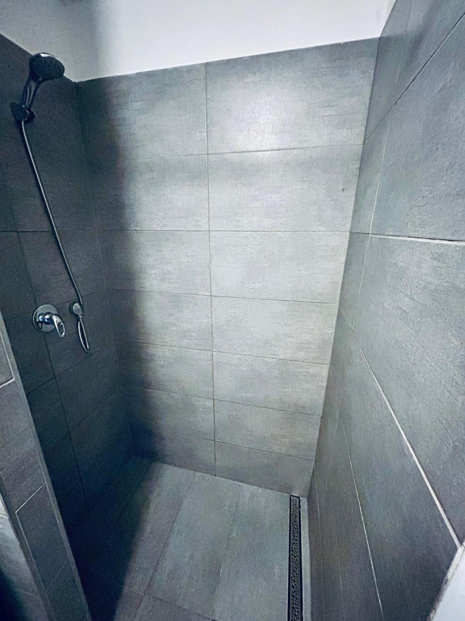 Dvur Stran & Wellness Hotel Карлови Вари Екстериор снимка